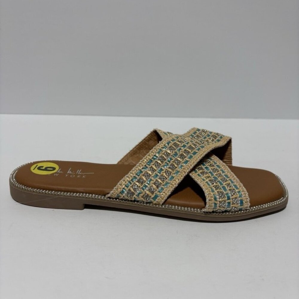 Nicole Miller New York Womenโs Crossover Sandals, Size 9 M